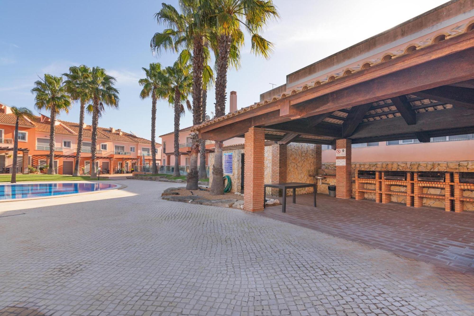 Ferienhaus Jardins Vale De Santa Maria G, With Pool Albufeira